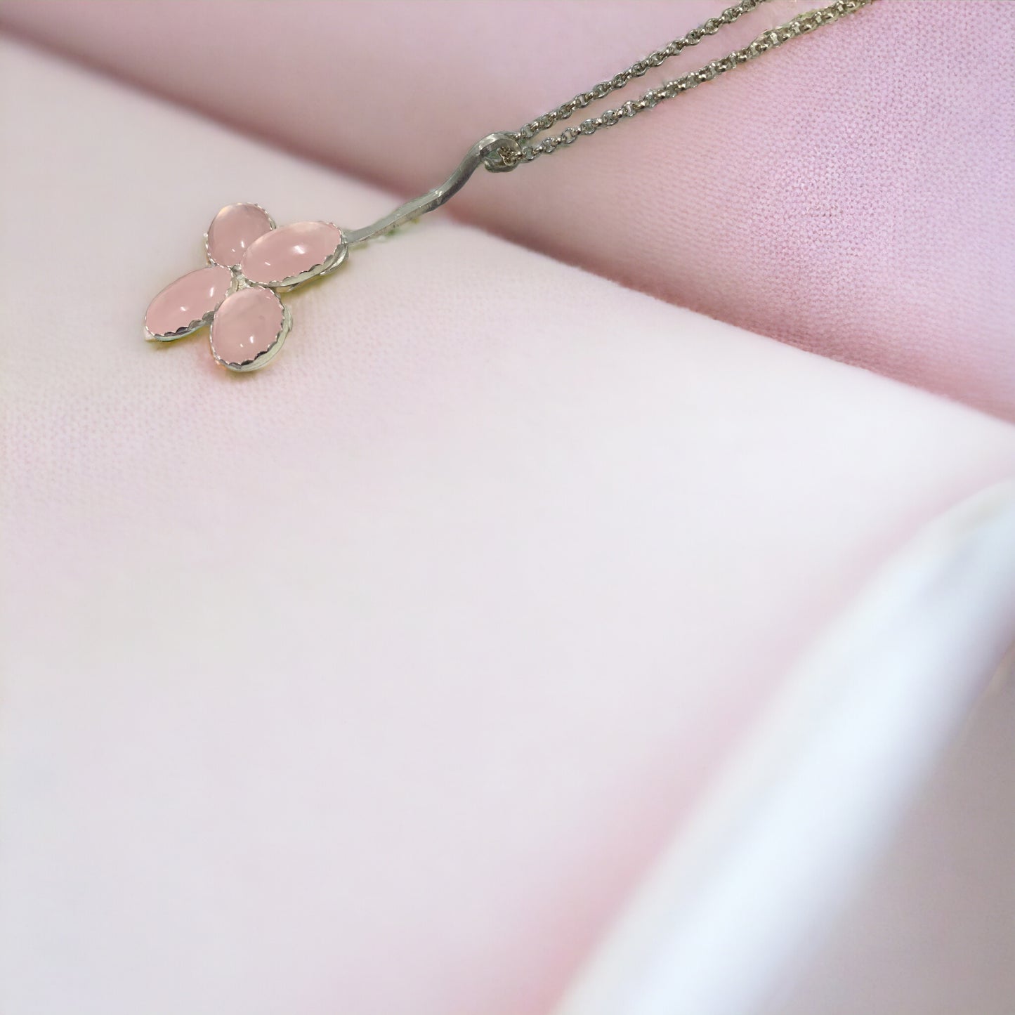 Argentium Silver Flower Pendant with 16” Belcher chain Handmade