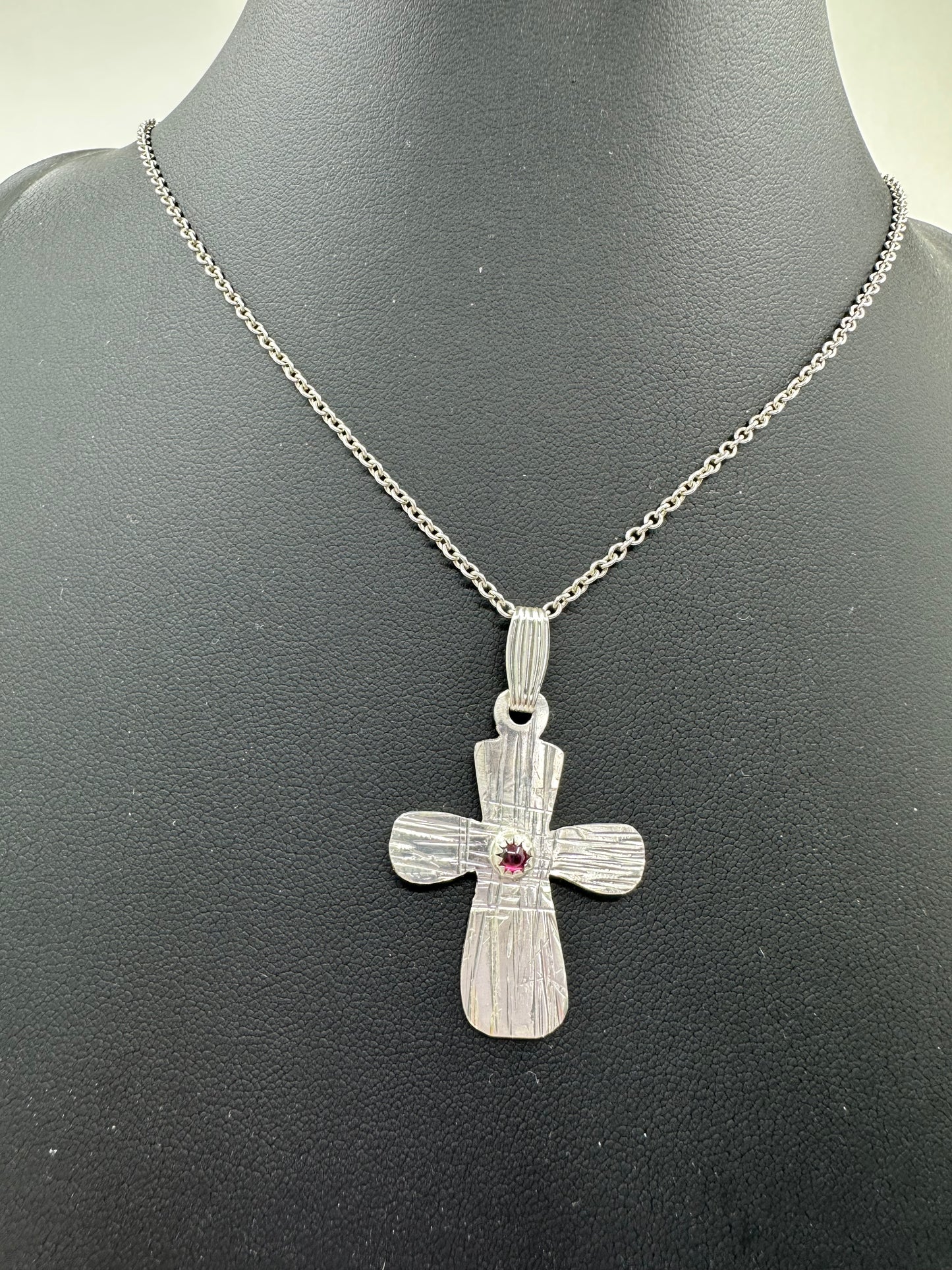 Argentium Silver Cross Pendant: Symbol of Faith and Elegance